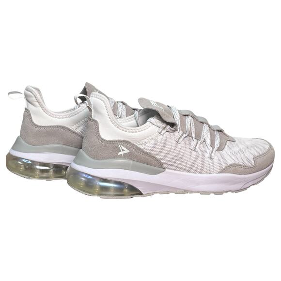 LA Gear Women’s Runyon Suede Low Top Sneaker Size 7 - 2022 Legacy Collection - Picture 10 of 16